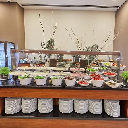 Park Dedeman Bostanci Hotel 4*