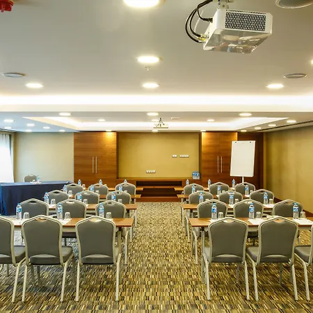 Park Dedeman Bostanci Hotel 4*