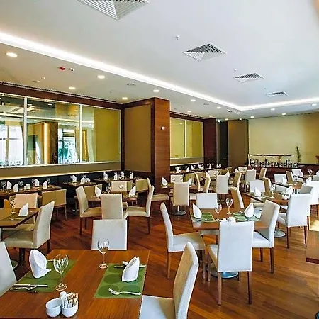 Hotel Park Dedeman Bostanci 4*