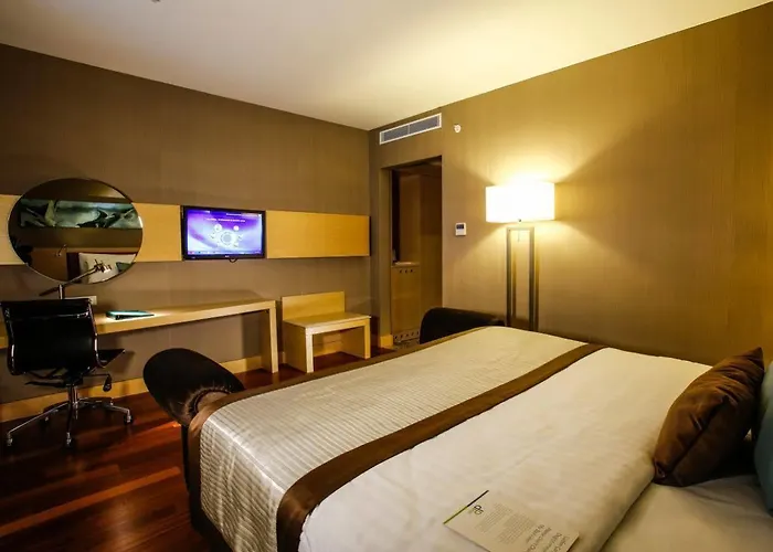 Hotel Park Dedeman Bostanci 4*