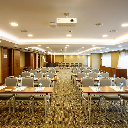 Park Dedeman Bostanci İstanbul