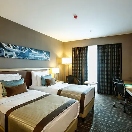 德德曼博斯坦斯公园酒店